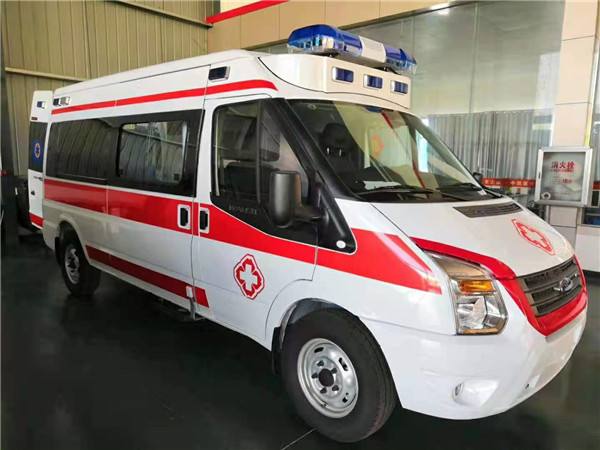 若羌县福特V362救护车